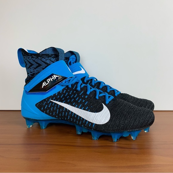 Nike Alpha Menace Elite 2 Football Cleats